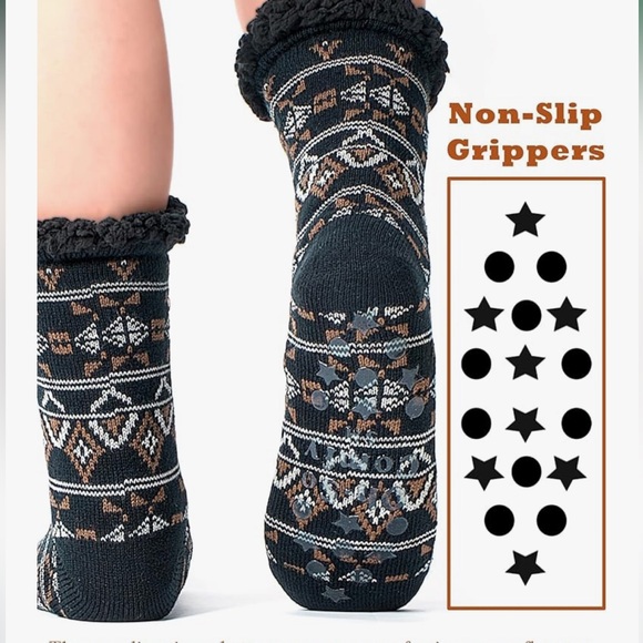 Men’s Sherpa Lined Socks - Picture 2 of 5